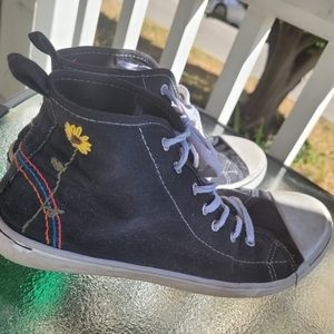 Conver look a like running shoes